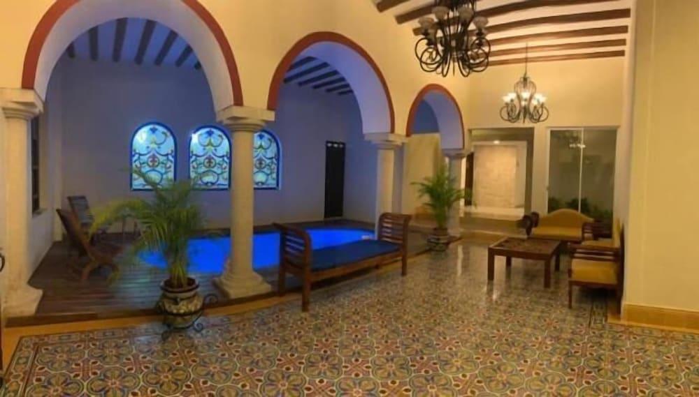 Hotel Catedral Valladolid  Luaran gambar