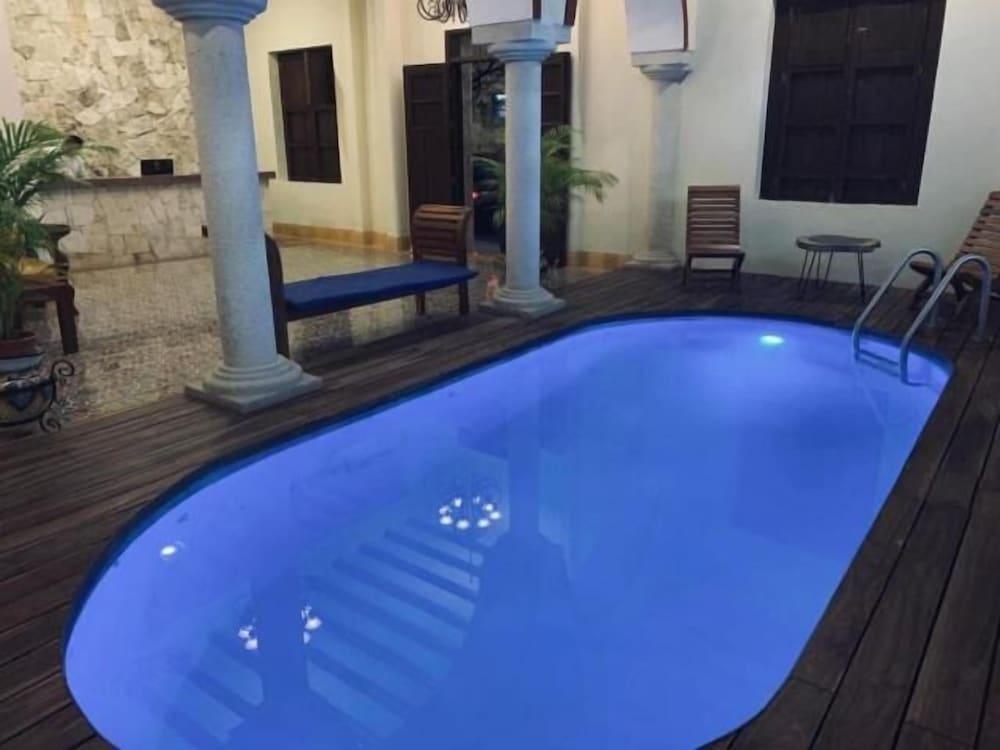 Hotel Catedral Valladolid  Luaran gambar