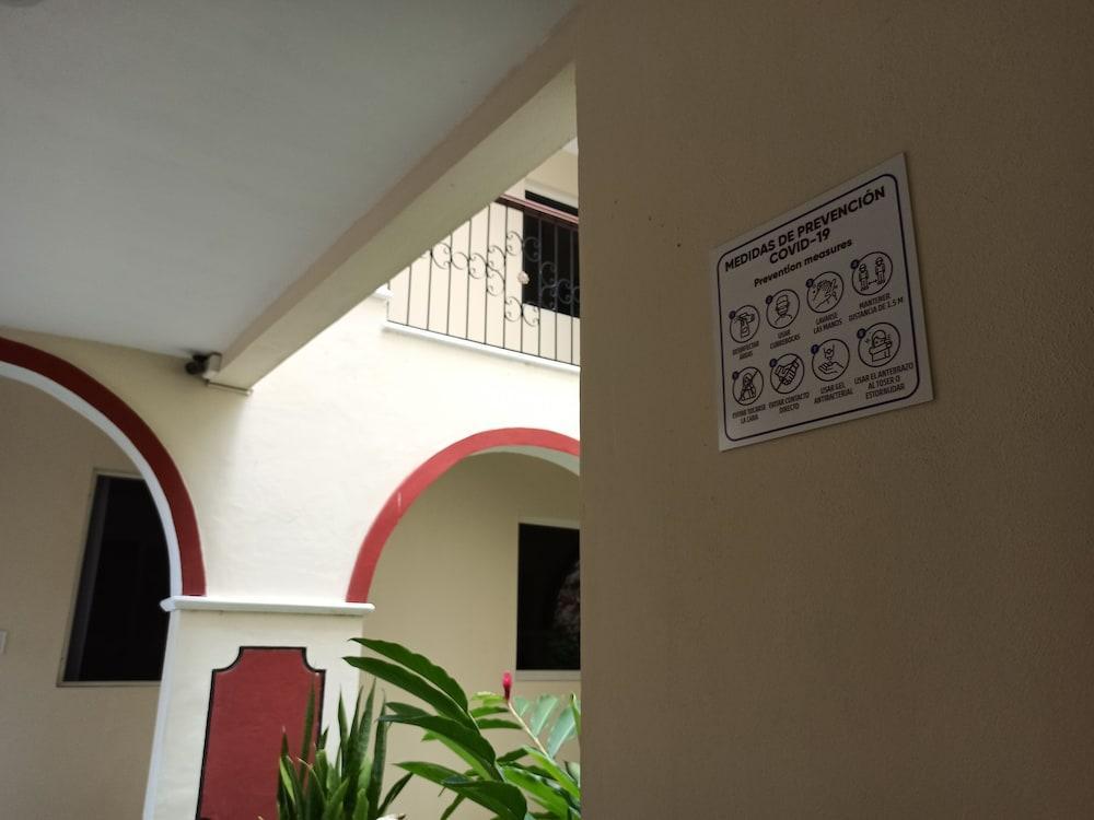 Hotel Catedral Valladolid  Luaran gambar